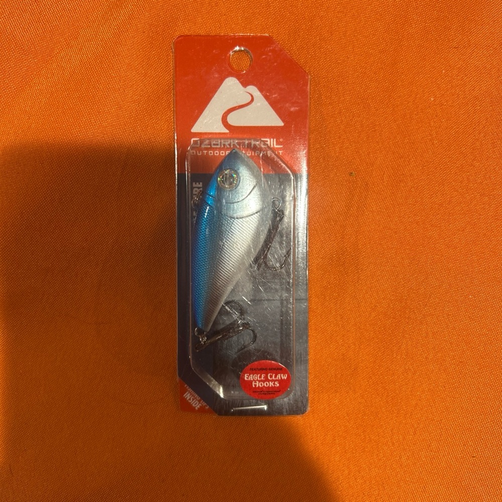 Ozark Trail 7/16 oz. Translucent Rattle Fishing Lure 2.5" New